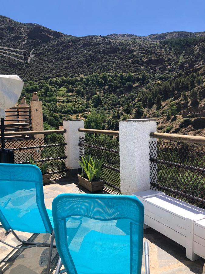 La Launa Apartamento Rural Trevélez Extérieur photo