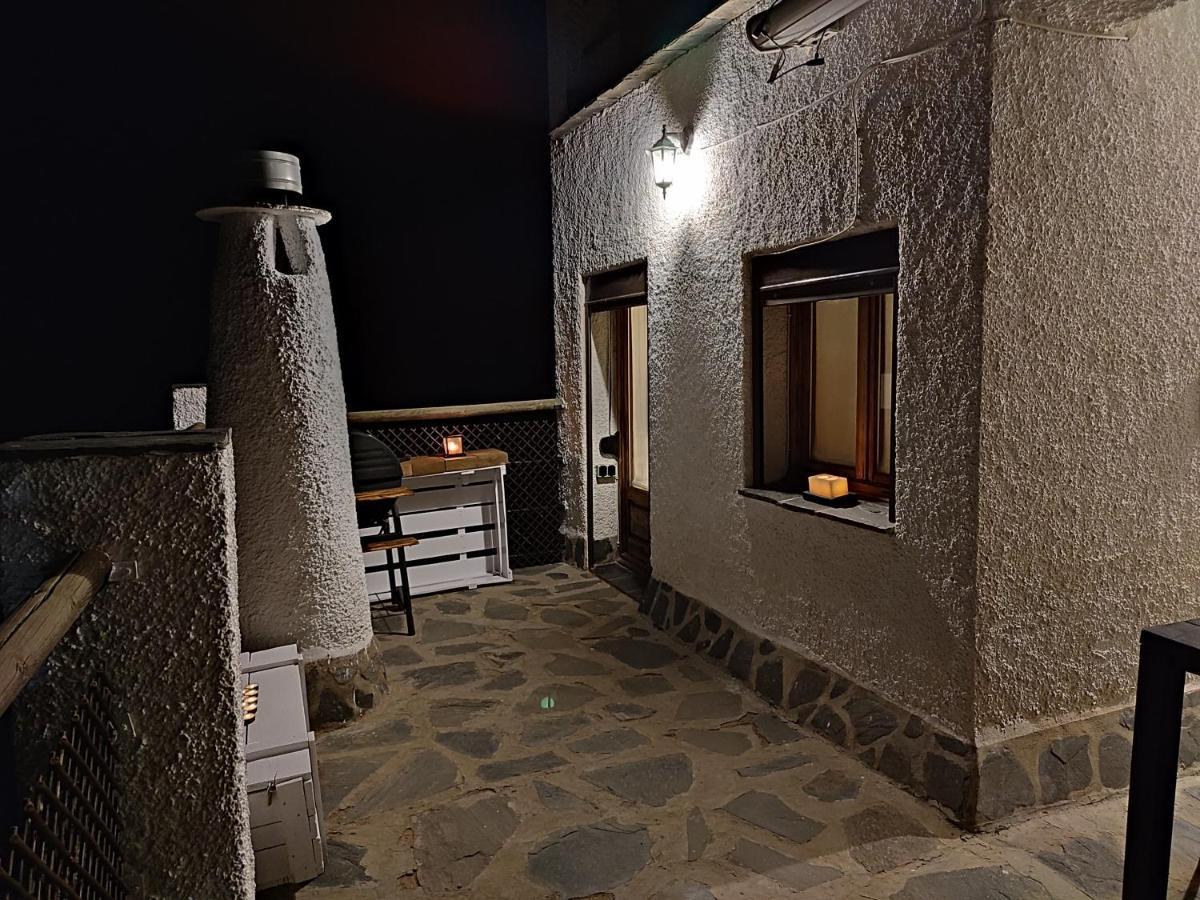 La Launa Apartamento Rural Trevélez Extérieur photo