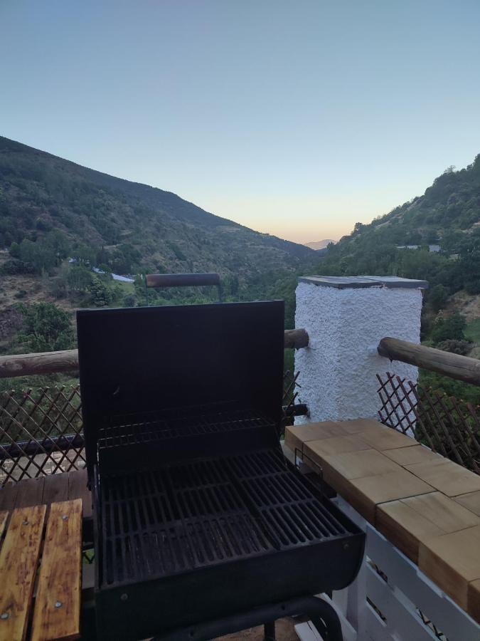 La Launa Apartamento Rural Trevélez Extérieur photo